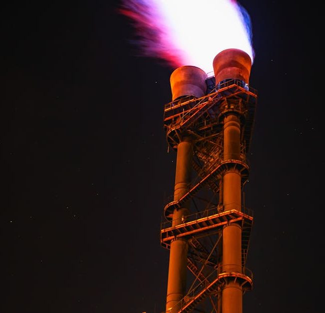 Maakaasu - Alaskan maakaasun kohtalo: Miljardien investointi vai ekologinen riski?