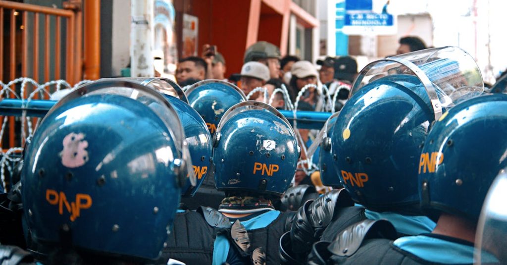 Ristiriidat - Intian maanviljelijät taistelevat selviytyäkseen norsujen aiheuttamista tuhoista: Uusia ratkaisuja villieläinten kanssa elämiseen