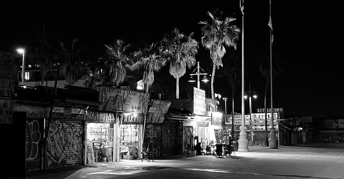 Luonnonkatastrofit - Yhdysvaltoja ravistelevat ennätykselliset miljardin dollarin katastrofit – Mitä voimme oppia?